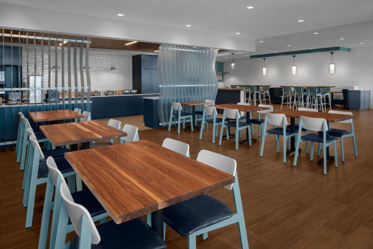 Springhill Suites By Marriott Myrtle Beach Oceanfront Buitenkant foto